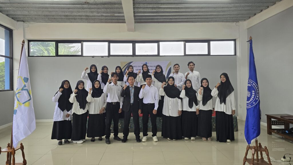Pelantikan Pengurus Baru Lembaga Dakwah Kampus (LDK) Universitas Darunnajah: Menyambut Kepengurusan yang Baru untuk Meningkatkan Kaderisasi Mahasiswa Pelantikan Pengurus Baru Lembaga Dakwah Kampus (LDK) Universitas Darunnajah: Menyambut Kepengurusan yang Baru untuk Meningkatkan Kaderisasi Mahasiswa