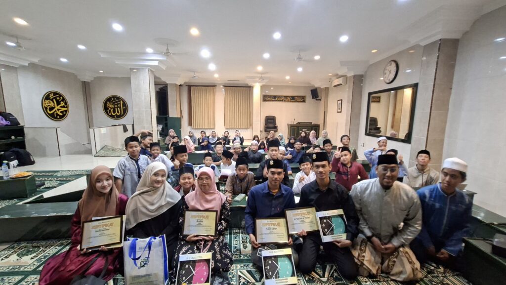 LDK Universitas Darunnajah Gelar Malam Bina Iman & Taqwa di Ma’had Daarul Muwwahhid LDK Universitas Darunnajah Gelar Malam Bina Iman & Taqwa di Ma’had Daarul Muwwahhid